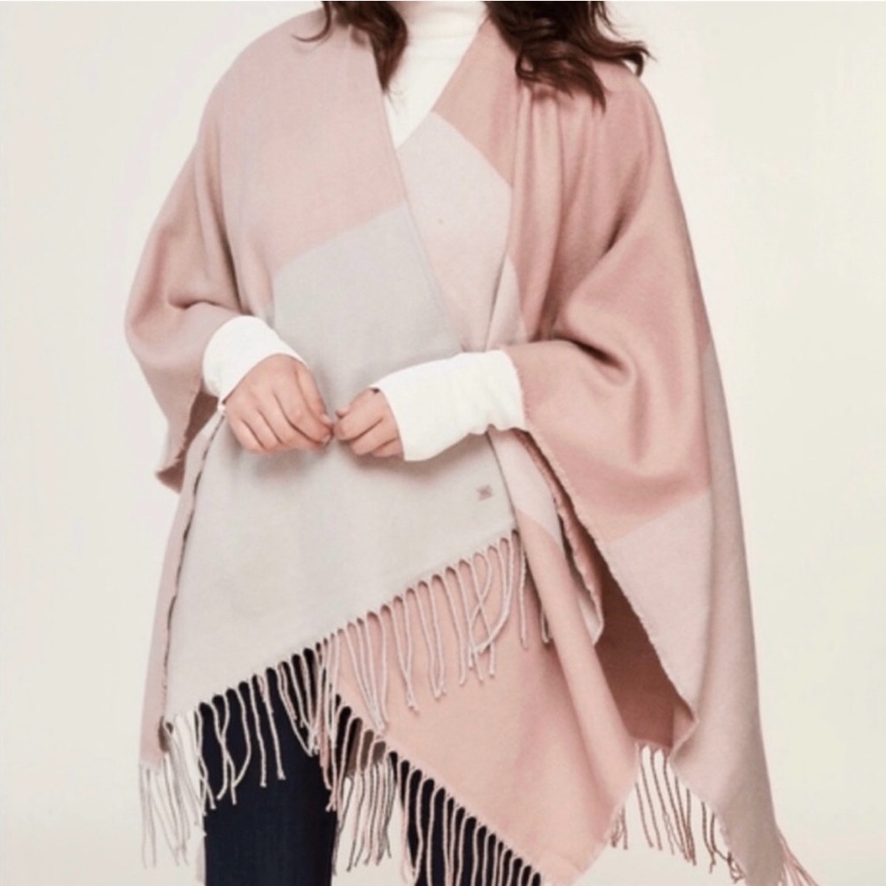 NWT Soya & Kyo Woven Blanket Wrap Scarf Colorblock Fringe Neutrals Blush